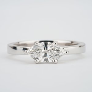 Joyería de lujo Diamante 14K Oro blanco sólido Anillo de compromiso 0.90ct East West Marquise Cut D Vvs Lab Grown Diamond Wedding Ring - Product Image 1