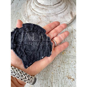 Insignias Bordadas a Mano con Hilo Metálico, Insignia de Bordado con Hilo, Tela de Sarga de Alta Calidad a un Precio Muy Bajo y Diseño Único - Product Image 4