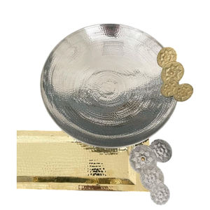 Admirable diseño Decoración de mesa para el hogar bandeja de chocolate hecha de bandeja de metal plateado perfecta para eventos de regalo a un precio asequible - Product Image 4