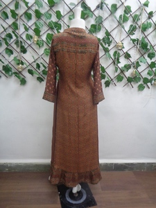 Exportador indio Vestido Maxi estampado de viscosa India Patrones étnicos ricos para el suministro mundial del exportador indio - Product Image 2