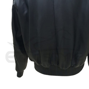 Vente en gros Blouson aviateur en cuir noir pour hommes brillant fermeture à glissière avant coupe personnalisée en cuir d'agneau fournisseur de veste de moto d'hiver Pakistan - Product Image 4