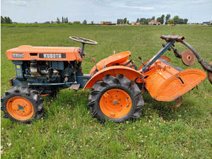 Utilisé pour le moteur du tracteur à roues B6000 90 CV, plus de 50 000 heures, 700 kg - Product Image 4