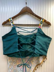 Diseñador de lujo ESPEJO TRABAJO Lehenga Choli con trabajo pesado Ideal Compromisos para bodas y celebraciones Fiesta nupcial Desgaste - Product Image 2