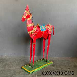 Caballo Pintado a Mano en Hierro con Diseño de Plantas para Decoraciones de Diwali - Product Image 5