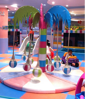 Manège intérieur rotatif pour enfants en forme de cocotier, équipement de jeu souple électrique, carrousel de parc d'attractions, équipement d'amusement en forme de palmier rotatif