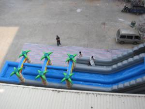 Toboggan aquatique géant gonflable en PVC pour enfants et adultes, pour l'escalade et la glisse aquatique - Product Image 4