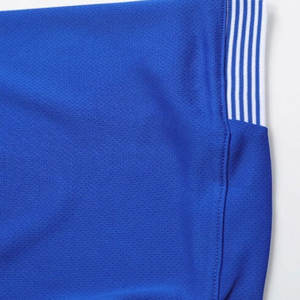 Uniforme de football pour hommes adultes, respirant, extensible dans les quatre sens, tissu en maille polyester à séchage rapide, manches courtes, motif sublimé personnalisé - Product Image 4