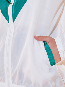 2025 Unisex, venta al por mayor, chaqueta cortavientos impermeable para senderismo, montañismo, con capucha, chaqueta cortavientos teñida Lisa para mujer - Product Image 6