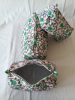 Petites trousses de maquillage matelassées en coton écologique, imprimées à la main au tampon indien, durables et tendance, pour femmes en voyage