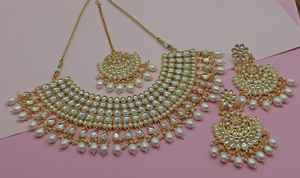 DERNIÈRE ANTIQUE MOTIPEARL & DROP COLLIER FANTAISIE À LA MODE PLAQUÉ OR AVEC ENSEMBLE DE BOUCLES D'OREILLES MANGTIKKA ET ENSEMBLE DE BIJOUX FEMMES - Product Image 2