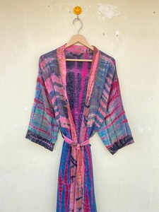 Tye Dye Kimono en soie fait à la main léger Festival porter indien recyclé couverture de plage été automne printemps taille gratuit lisse caractéristique - Product Image 4