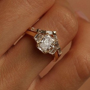 2024 Original Eternity Wedding Ring for Women Radiant Cut Diamond with GRA Certified VVS Moissanite 18K Gold - Product Image 4