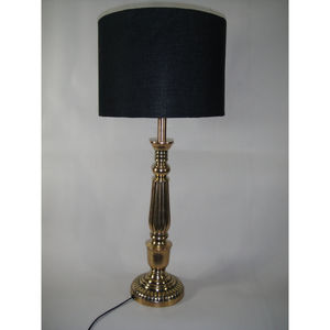 Lampe de Table en métal de haute qualité, fabriquée à la main et moderne, boule empilée en métal plaqué laiton - Product Image 4