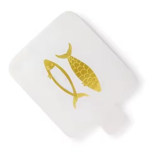 Elegante tabla de cortar de mármol diseñada para mejorar los espacios culinarios con un diseño atrevido y una utilidad práctica - Product Image 5