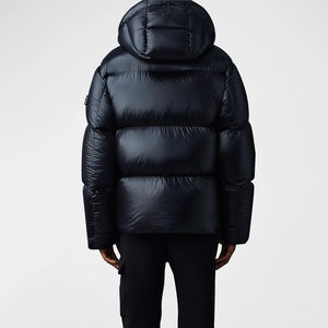 Venta al por mayor para los hombres chaqueta con capucha acolchada burbuja acolchada bombardero cálido a prueba de viento personalizado para el logotipo con diseño - Product Image 5