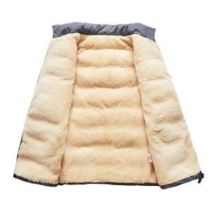 เสื้อกั๊กขนเป็ดแขนกุดสำหรับผู้ชายเสื้อกั๊กขนเป็ดแขนกุดทำจากโพลีเอสเตอร์สีพื้นสำหรับผู้ชายมีโลโก้และการพิมพ์แบบกำหนดเอง - Product Image 3