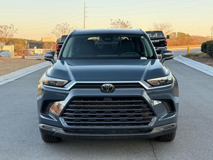 (T&D) Auto Usado 2024 Grand Highlander XLE - Product Image 3