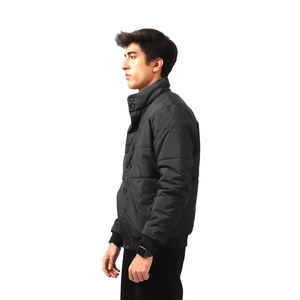 เสื้อกันลมสำหรับผู้ชายเสื้อแจ็คเก็ตกันลมกันน้ำสีดำแบบเรียบ - Product Image 2