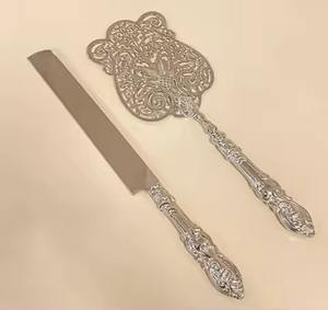 Luxury Metal Cake Server <b>Set</b> with Stylish Design Premium Non-Stick Coatings Eco-Friendly & Dishwasher Safe for Seamless <b>Baking</b> - Product Image 1