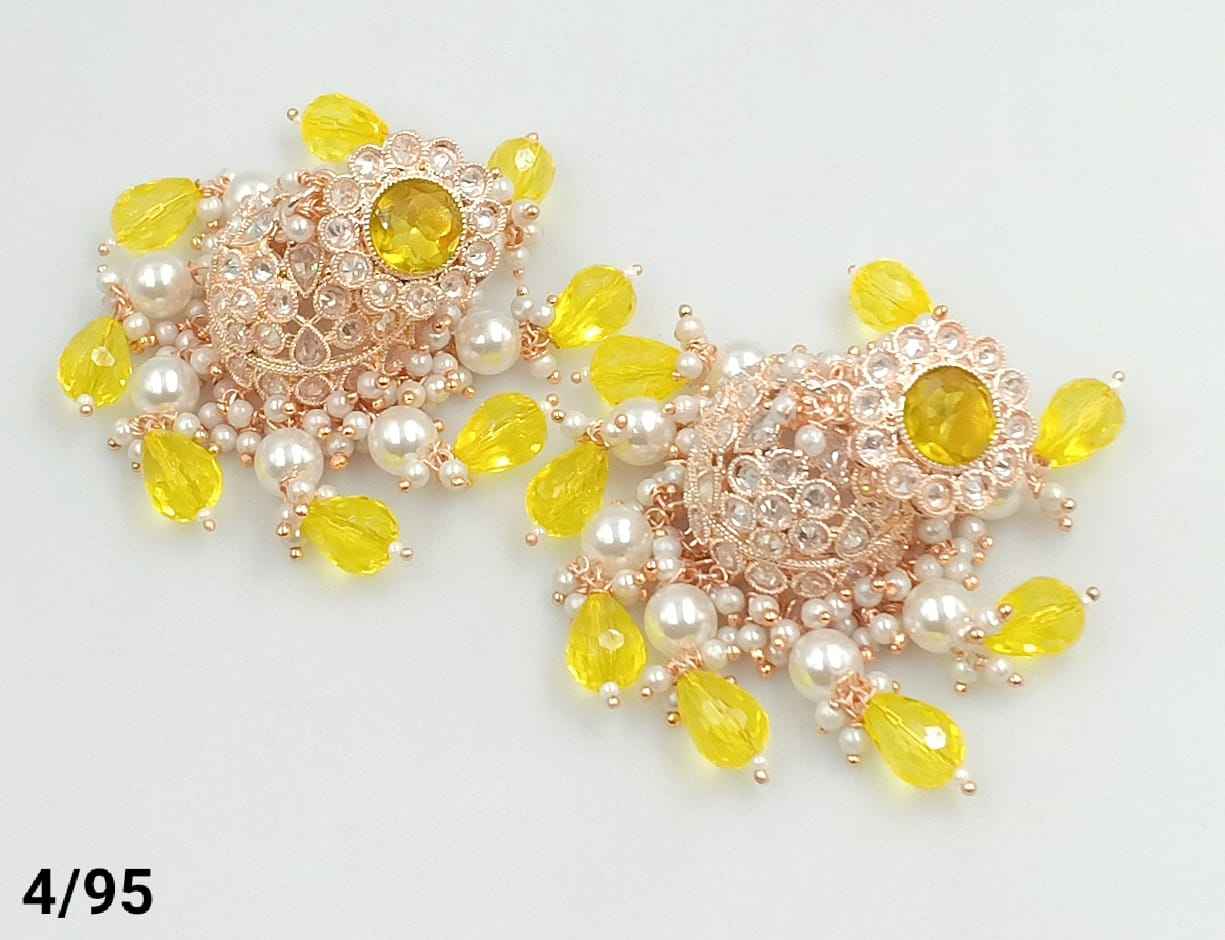 สีเหลือง