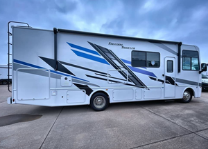 Autocaravanas y Remolques de Viaje T-h-o-r F-r-e-e-d-o-m Traveler A32 Usados y Económicos, Modelos 2024, 2025 y 2023 - Product Image 5