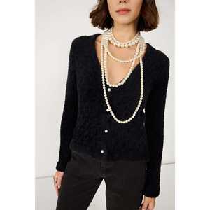 Cárdigan de punto suave con botones de perlas - Product Image 2