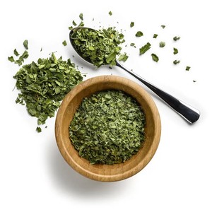 HOJAS DE MORINGA DESHIDRATADAS PREMIUM/CALIDAD DE EXPORTACIÓN A GRANEL/LISTO PARA USAR EN FÓRMULAS DE HIERBAS - Product Image 1