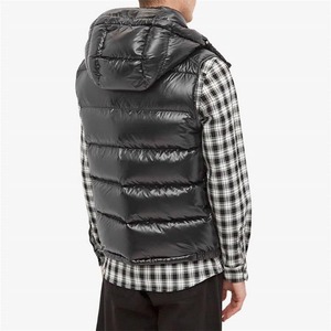 Veste sans manches pour homme de haute qualité en gros, veste matelassée coupe-vent imperméable en toile, vêtements d'extérieur d'hiver en polyester rembourré - Product Image 6