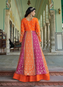 Nouvel arrivage Design à feuilles persistantes beau Chinon ethnique exclusif avec broderie lourde Salwar costume fournisseur indien à vendre - Product Image 3