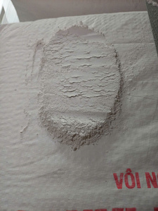 มะนาวไฮเดรทอเนกประสงค์เพื่อการควบคุมกลิ่นอย่างมีประสิทธิภาพในหลากหลายรูปแบบปูนขาว CA (โอ้) 2 92% ขึ้นไป96% โรงงานโดยตรง - Product Image 5