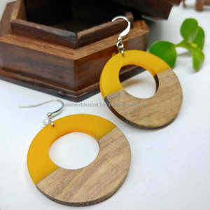Elegante Juego de Pendientes de Aro de Resina y Madera, Chapados en Rodio, Joyería de Moda para Mujer, Estilo Moderno, Exportación Mundial Falak - Product Image 6
