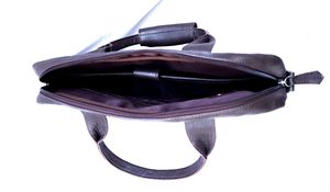 Maletín para Portátil de Cuero Genuino de Lujo LEATHER HUNT con Cierre de Cremallera, Compartimento Acolchado para Portátil, Diseño Multibolsillos, OEM - Product Image 3