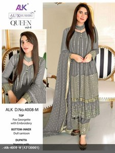 2025 SIE présente les plus beaux nouveaux Styles motif point femmes spécial trois pièces Salwar Kameez au prix de gros - Product Image 3