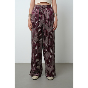 กางเกงขากว้างลายจุดสีเบอร์กันดีของผู้หญิงกางเกงเอวยางยืดและกางเกงชั้นใน - Product Image 4