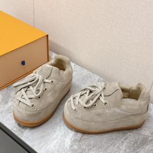 รองเท้าผ้าใบดีไซน์เนอร์แบบผูกเชือก พื้นหนา หัวรองเท้าทรงใหญ่ สไตล์ลำลอง สปอร์ต สำหรับคู่รัก เพิ่มความสูง น่ารัก รองเท้าลำลองผู้ชาย - Product Image 3