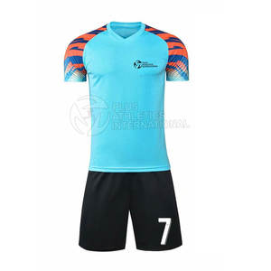 Uniforme de football de qualité supérieure Tissu haute performance pour un entraînement quotidien confortable Uniforme de football sublimé - Product Image 1