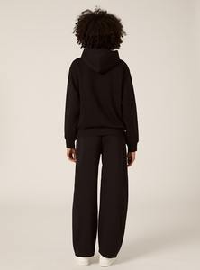 Cozy Boxy Hoodie para mujeres Fabricantes Premium Warm Hoodie para una comodidad elegante - Product Image 5