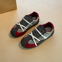 Baskets décontractées polyvalentes pour femmes en cuir véritable, style rétro color block, avec talon compensé invisible, Nouvelle collection Automne 2026, Stock international