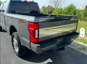 Ford F-350 Platinum 2022 Impecable con Volante a la Izquierda, Euro IV, Título Limpio - Product Image 3