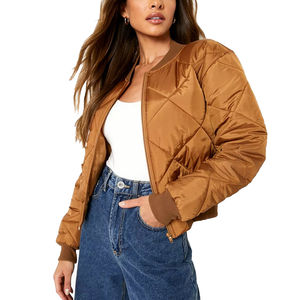 Chaqueta bomber personalizada para mujer: ropa de alta calidad con carcasa de nailon transpirable a prueba de viento con logotipo personalizado y opciones de color - Product Image 1