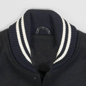 แจ็คเก็ตเบสบอลหนังแฟชั่นใหม่สไตล์วินเทจ ปักอักษรแบบ Letterman  งานปักเชนิลล์คุณภาพสูง สำหรับผู้ชาย - Product Image 5