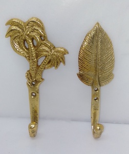 ที่แขวนผ้าพันคอทำจากอลูมิเนียมสีทองที่ทำจากโลหะรูปแมลงเปลือกหอยผีเสื้อ - Product Image 2