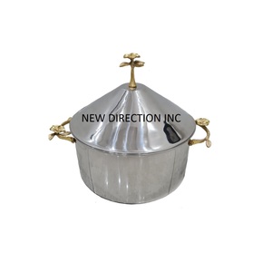 Soporte de madera Servidor de cazuela Olla caliente con tapa de diseño martillado Servidor de cazuela de forma rectangular Olla caliente Diseño de Bambú - Product Image 6