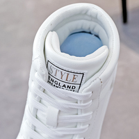 Logo personnalisé, tout blanc Hight Top Skater Sneakers en cuir PU chaussures décontractées pour hommes et femmes