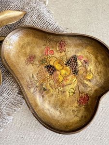 Vaisselle en acier inoxydable à l'aspect antique faite à la main, plat et assiette en forme de pomme attrayants, vaisselle de service en gros plaquée fantaisie - Product Image 4