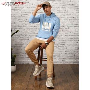 Sudadera con capucha Basics Streetwear para hombre con estampado llamativo y diseño de Jersey urbano Sudadera con capucha básica con estampado único para hombre - Product Image 3