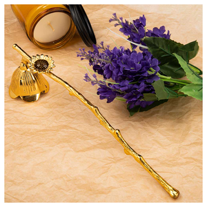 Bougie éteignoir en laiton antique avec longue poignée pour mariage à la maison et fêtes de Noël en toute sécurité Bougie Flamme Meilleur prix - Product Image 2