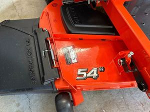 2022 para Kubota Z251BR 190cc cortacésped Industrial de 4 tiempos 1800W giro cero 58V telescópico 48V caja de hierba cilindro único 36V/40v - Product Image 5