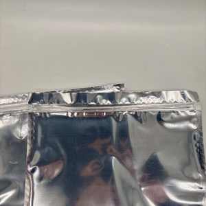 حقيبة بسحاب مخصصة شفافة من جانب وفضية من الجانب الآخر للملابس والسترات مقاسات S <span class=keywords><strong>M</strong></span> L - Product Image 3