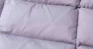 Blouson matelassé pour homme, veste bomber en duvet, col montant et bordures côtelées, style streetwear, blousons matelassés pour homme à prix de gros - Product Image 4